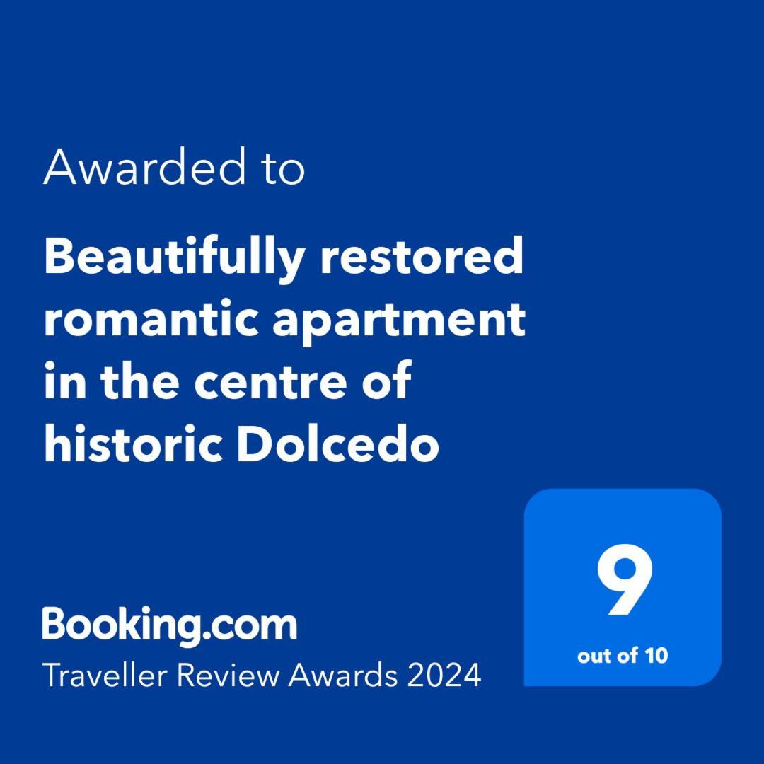 Beautifully Restored Romantic Apartment In The Centre Of Historic Dolcedo Esterno foto